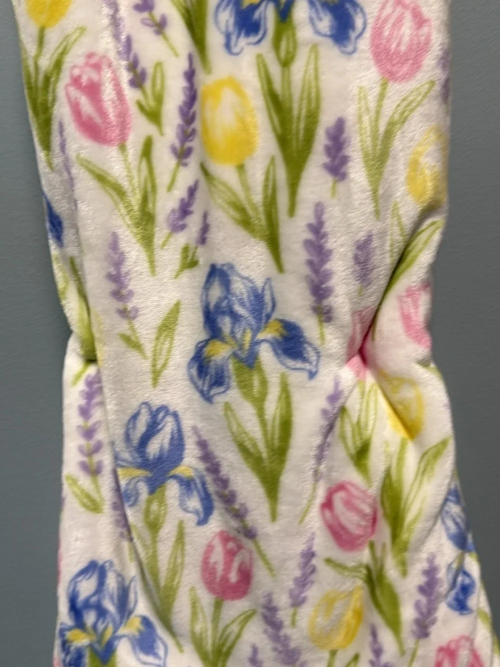 Springtime Wishes Plush Throw - Floral Pastel Bouquet